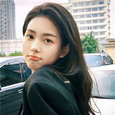 闪婚后，九爷马甲藏不住了